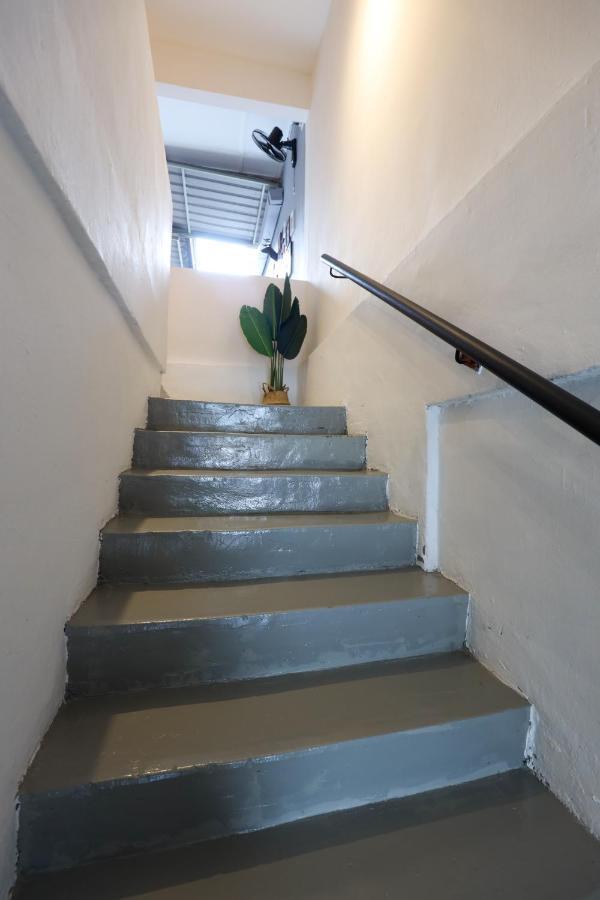 Cozy Homestay With Karaoke System & Pool Table Kuala Lumpur Luaran gambar