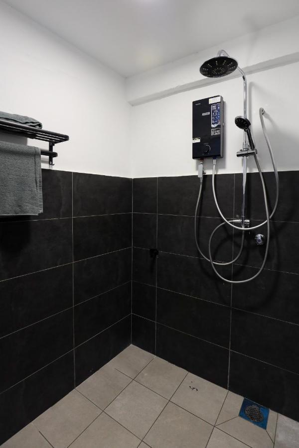 Cozy Homestay With Karaoke System & Pool Table Kuala Lumpur Luaran gambar