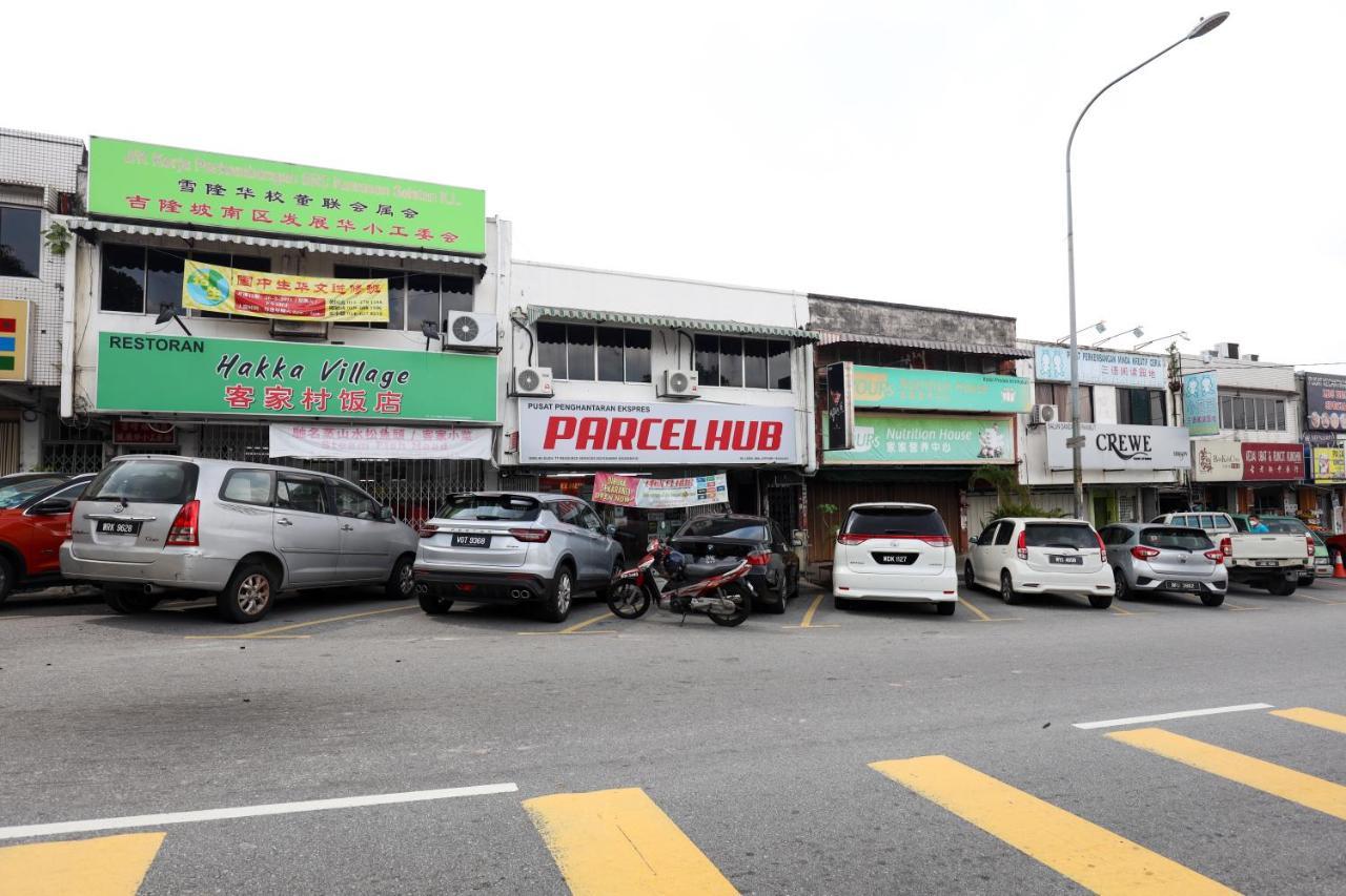 Cozy Homestay With Karaoke System & Pool Table Kuala Lumpur Luaran gambar