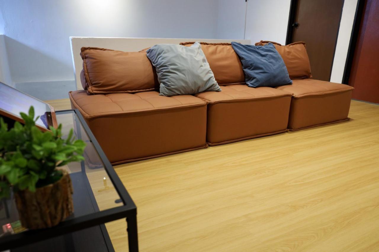 Cozy Homestay With Karaoke System & Pool Table Kuala Lumpur Luaran gambar